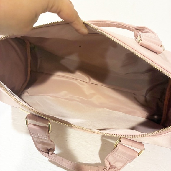 Altar’d State Pink Nylon Duffle Travel Bag School Work - Picture 4 of 6